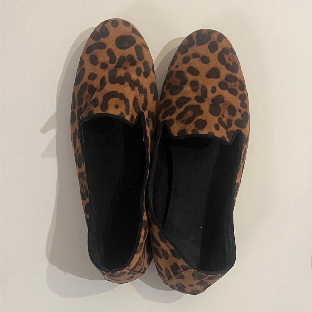 AEROSOLES Leopard Print Loafers